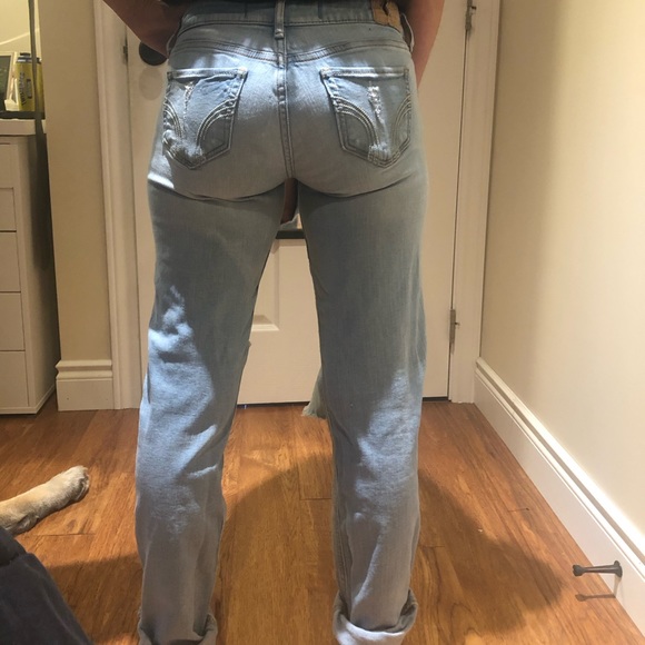 Distressed Mom Jeans - Picture 3 of 3